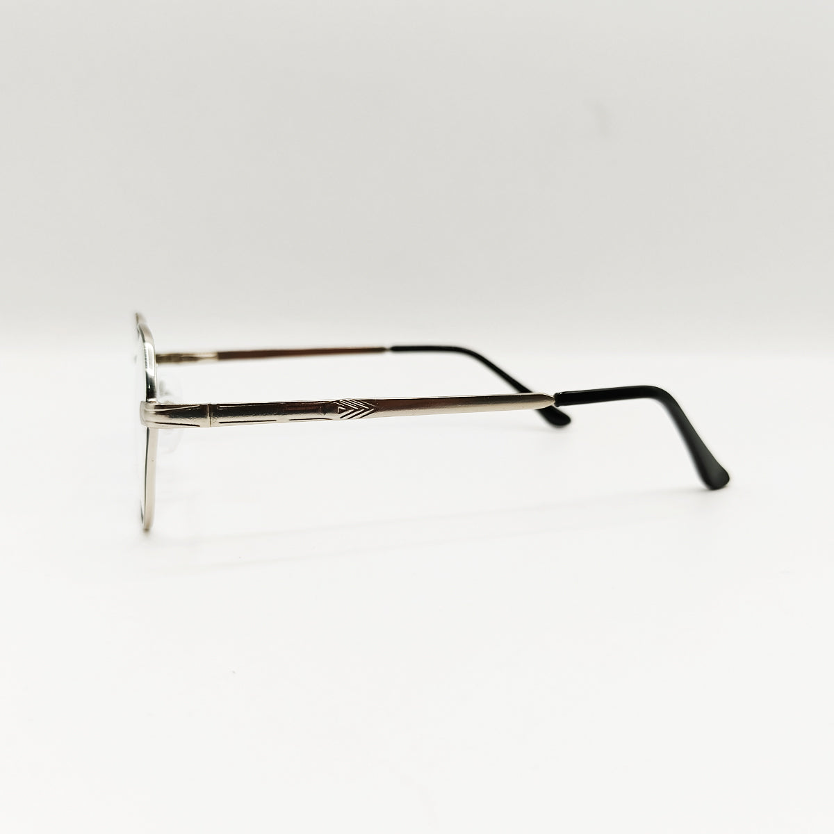 Round Shape Metal Glasses