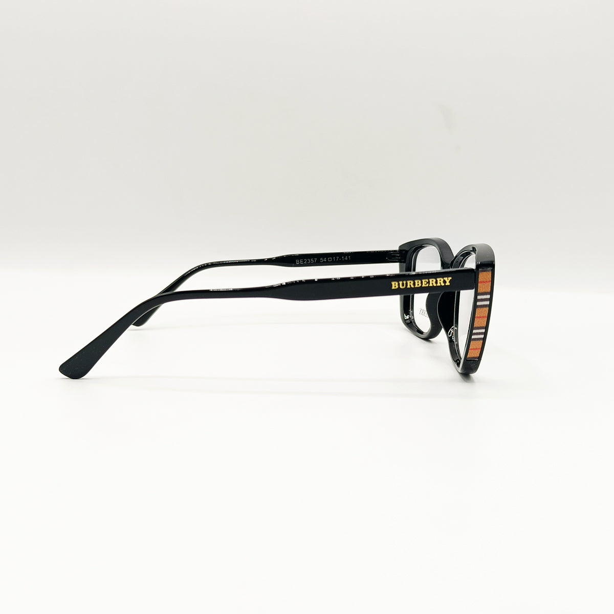 Burberry Black Sheet Glasses